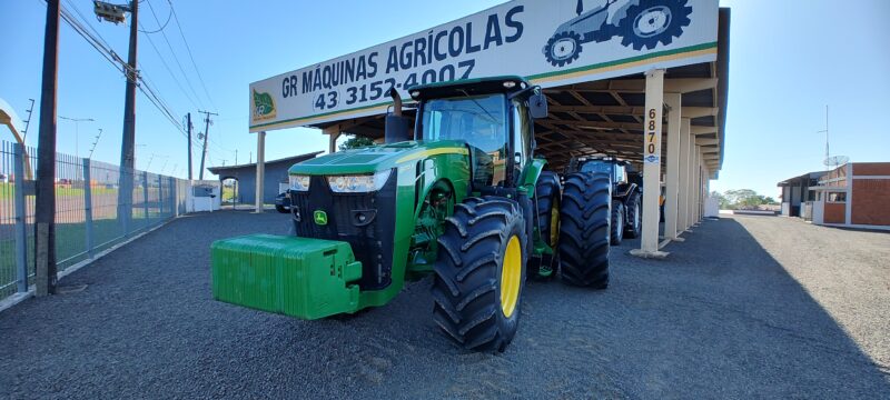 Trator John Deere 8270 R ano de fabricação 2019.