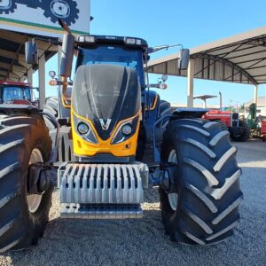 Trator Valtra BH 224 Hitech ano de fabricação 2022.