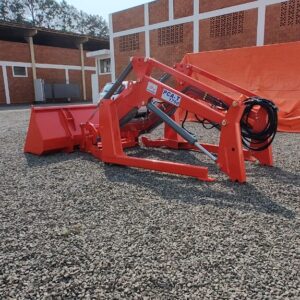 Plaina dianteira PCA-T 1750 Tatu ano de fabricação 2013.