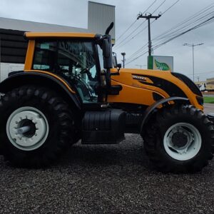 Trator Valtra BH 194 Hitech ano 2021.