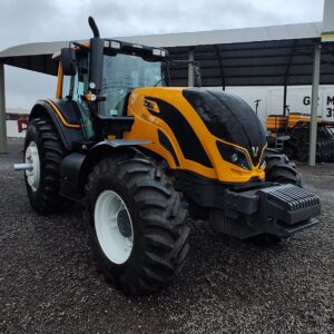 Trator Valtra BH 194 Hitech ano 2021.