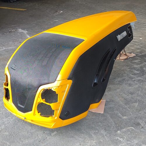 Capô para tratores Valtra linha BM 110/125.