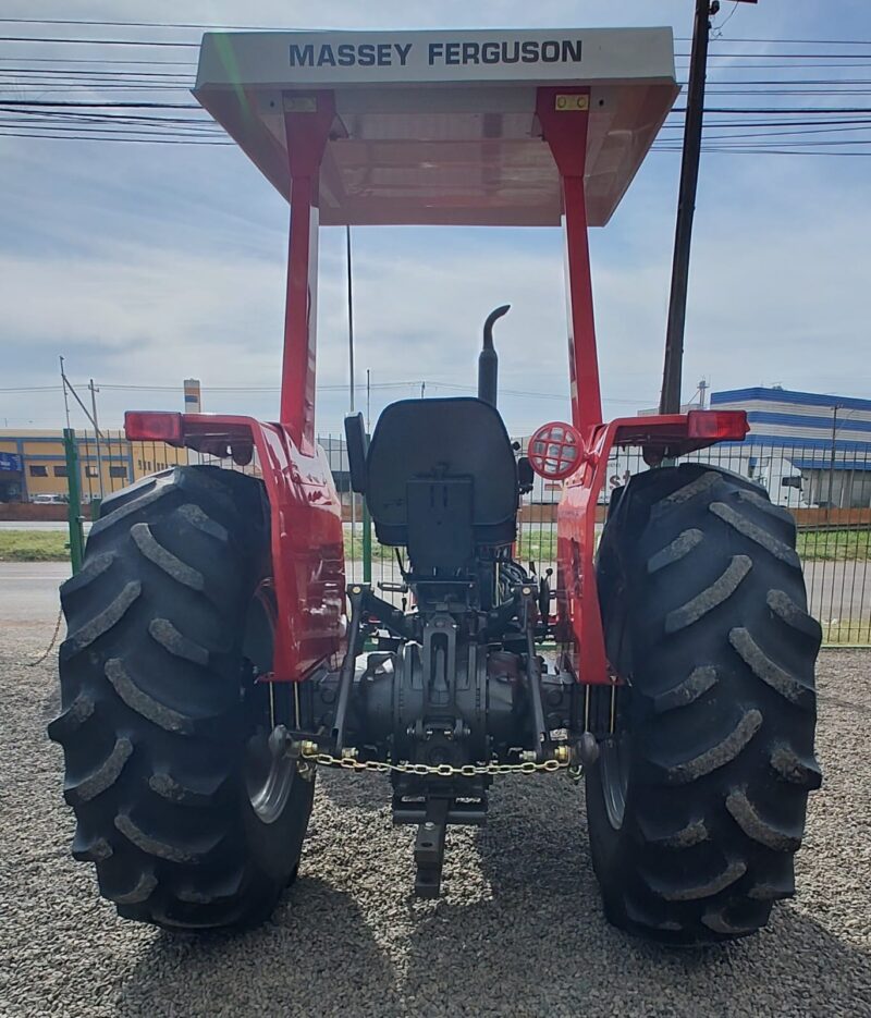 Trator Massey Ferguson MF 275 ano 1987.