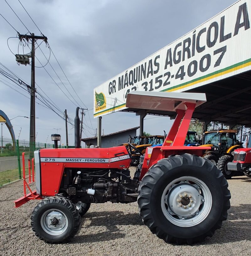 Trator Massey Ferguson MF 275 ano 1987.