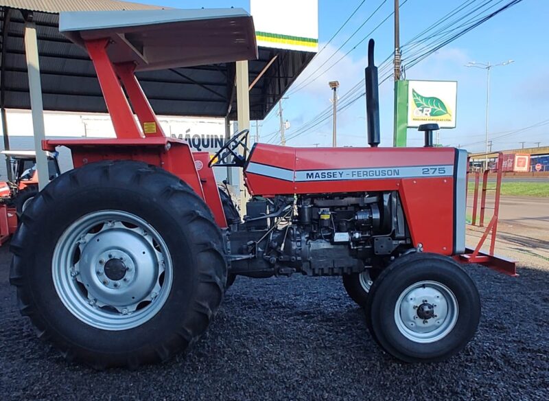 Trator Massey Ferguson MF 275 ano 1986.