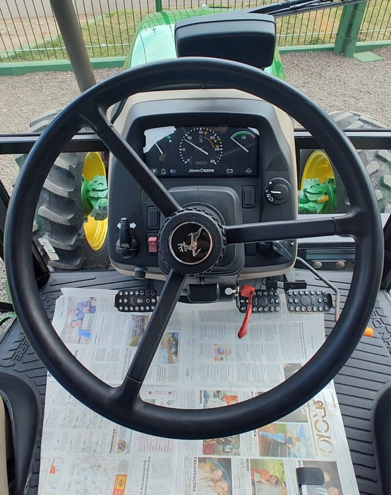 Trator John Deere 5078 cabinado ano 2018.