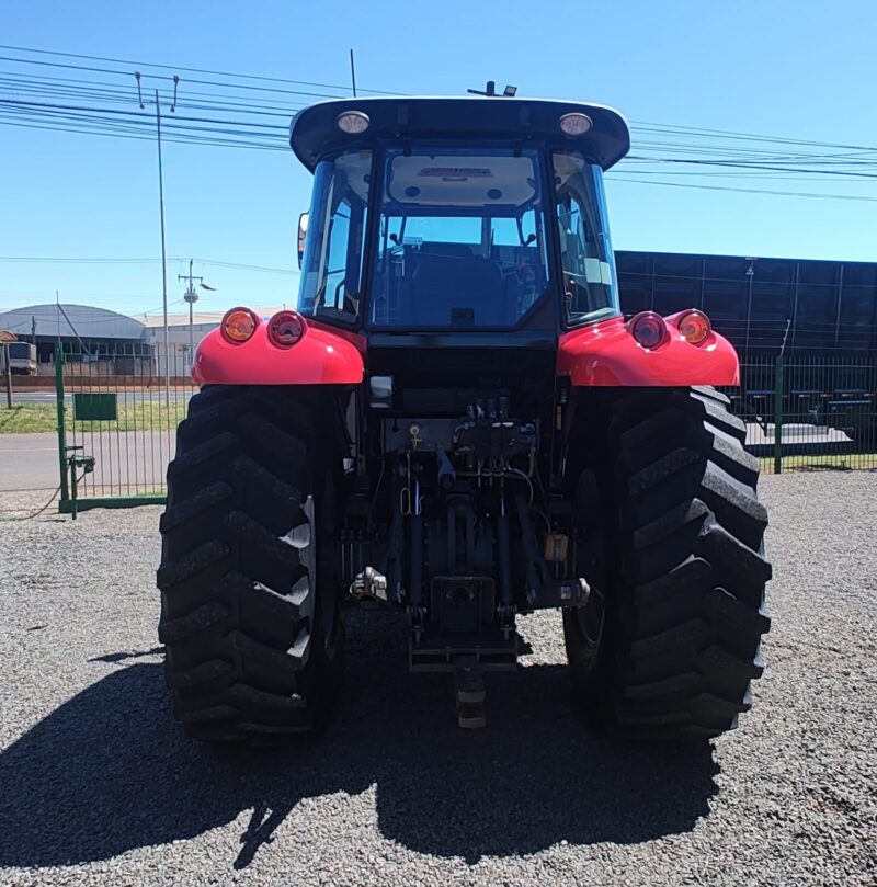 Trator Massey Ferguson MF 7180 cabinado ano de fabricação 2012.