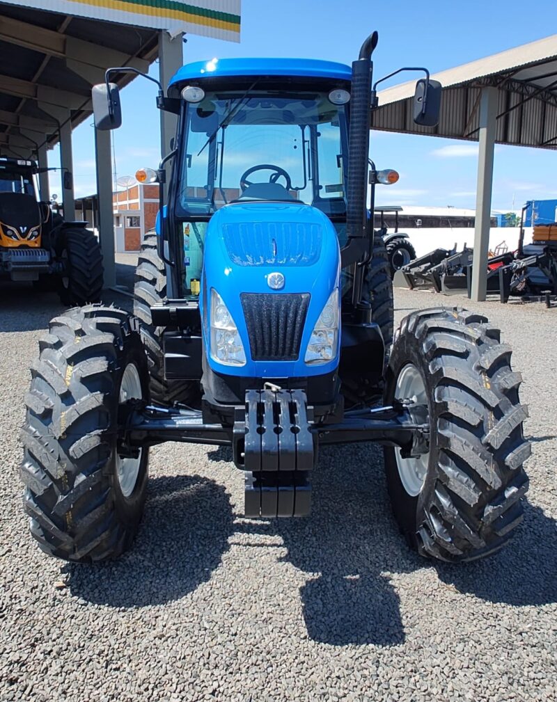 Trator New Holland TL 95 cabinado cabinado ano 2019.